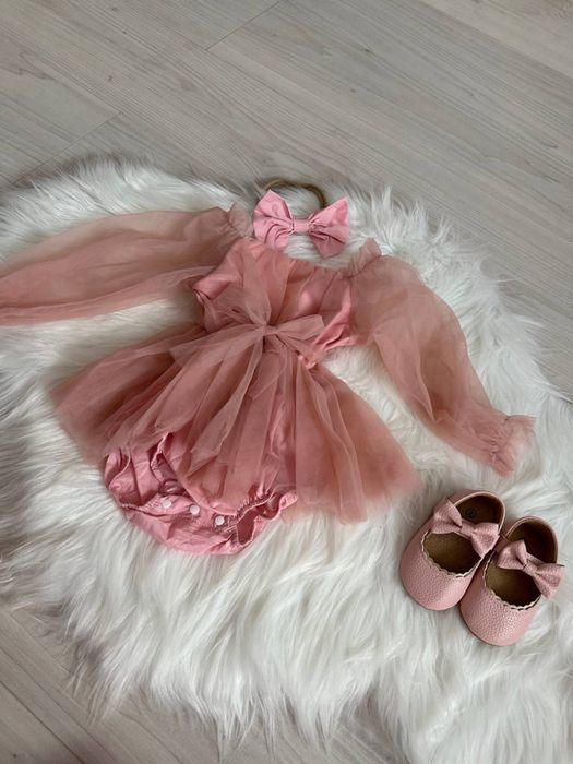 Святкові сукні для дівчинки 74 80 86 розмір