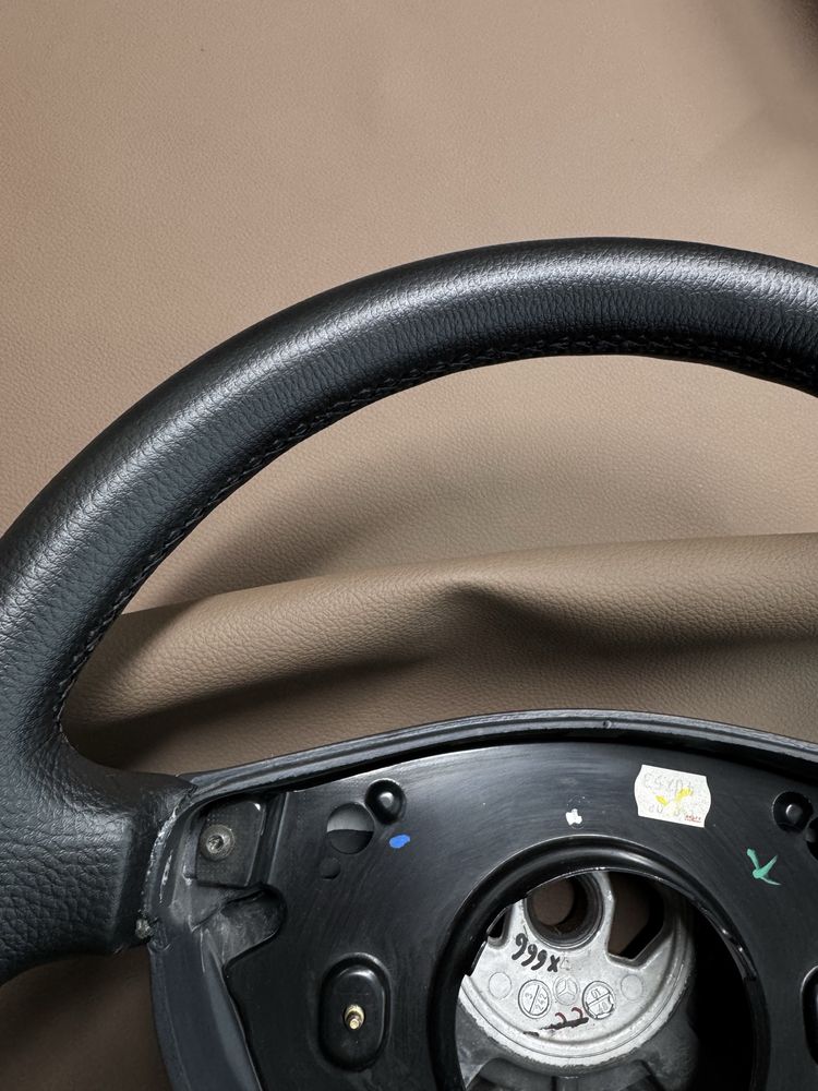 Перетягнуте кермо Mercedes w211 на обмін