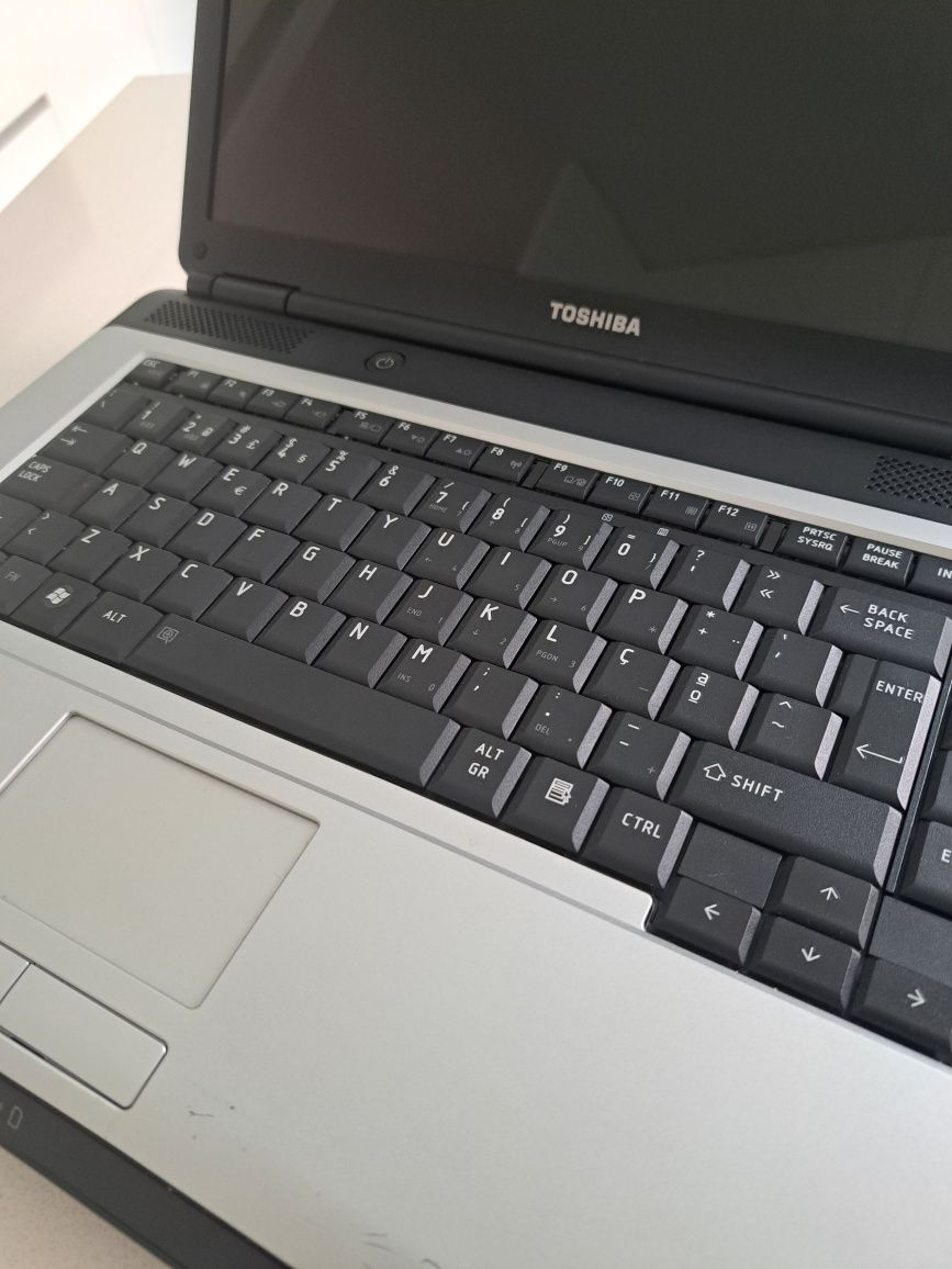Computador portátil Toshiba