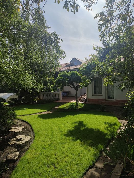 Оренда будинку-дуплексу біля моря | 150 м² | БАСЕЙН | Барбекю |Укриття