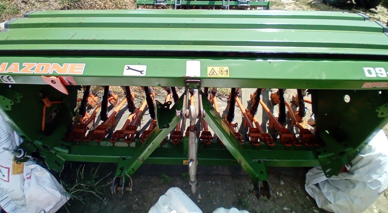 Siewnik Amazone.