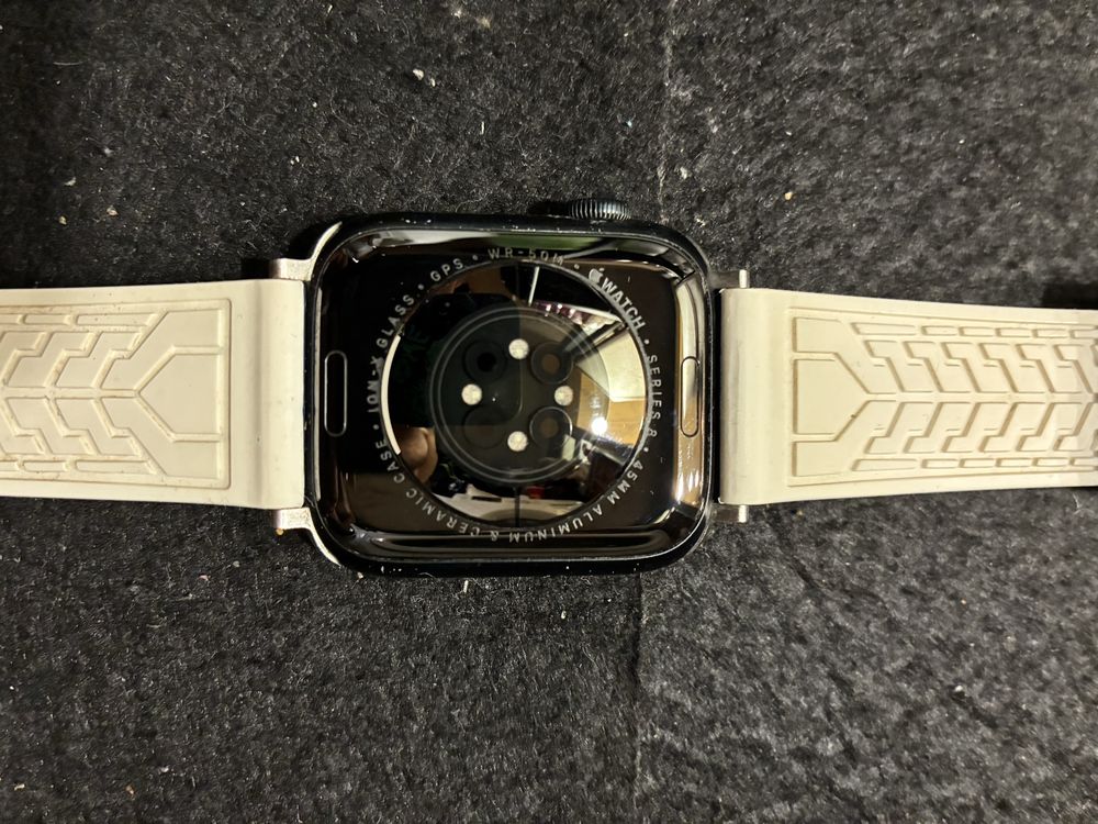 Apple Watch Series 8 / Com Garantia / 45mm - Midnight