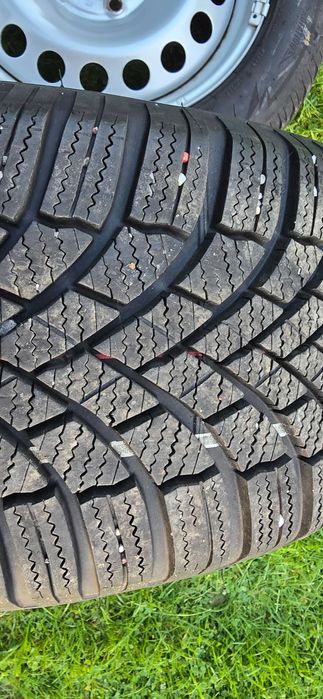 Koła zimowe 16' do VW z oponami Bridgestone Blizzak Lm005