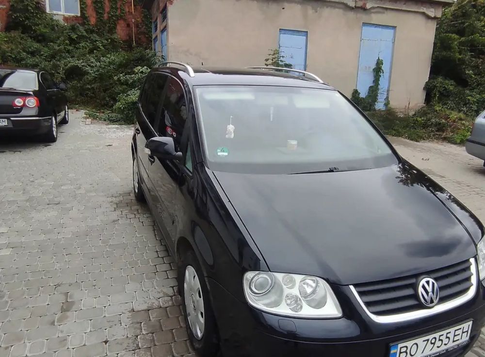 Volkswagen Touran 2.0 TDI