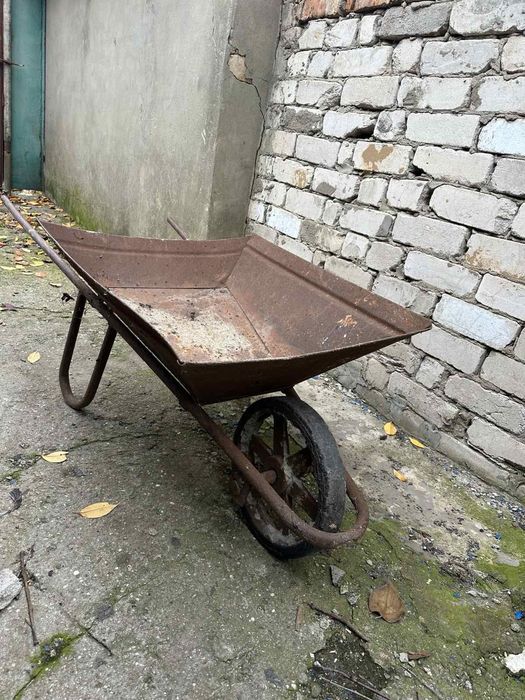 Строительная тачка одноколестная