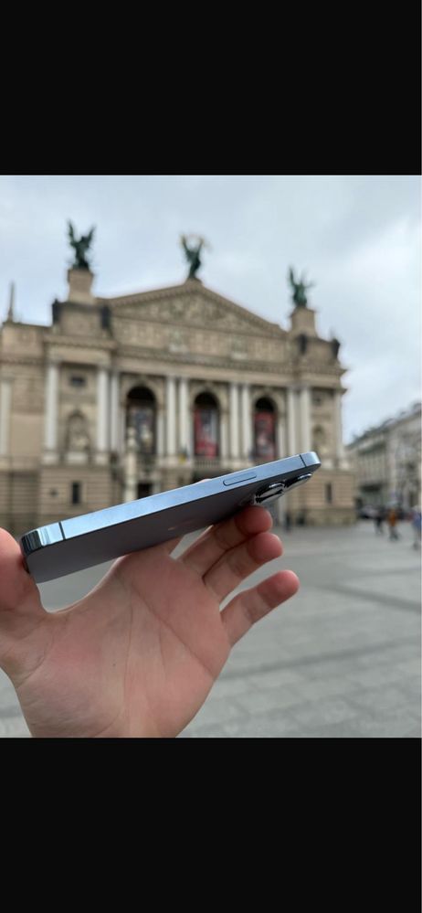 продаж iPhone-станА+