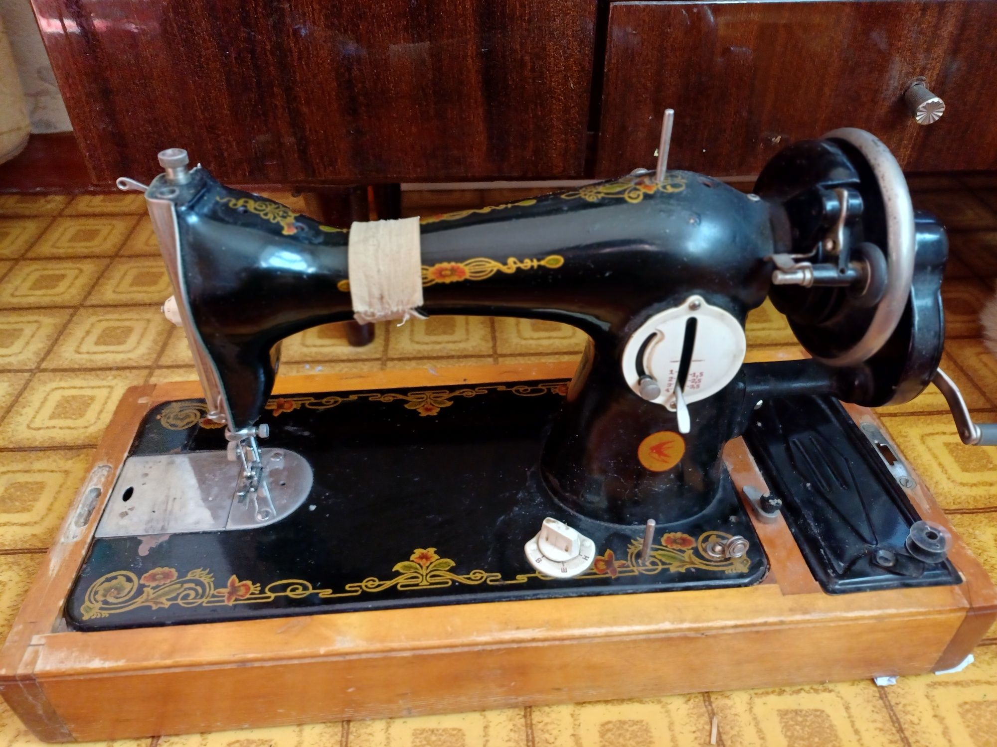Швейная машинка ручного привода