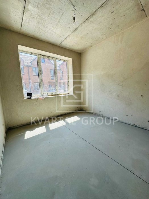 БЕЗ КОМІСІЇ! цегляний ТаунХаус без ремонту. ПАСПОРТНИЙ стіл