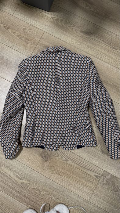 Піджак Zara розмір xs
