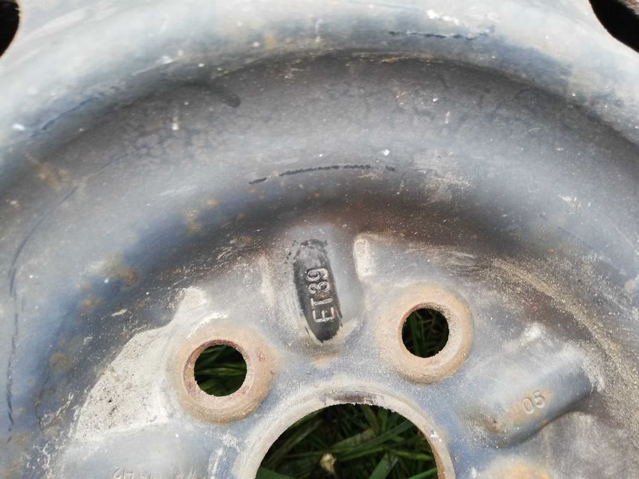 corolla e12 felgi stalowe  verso prius avensis  celica