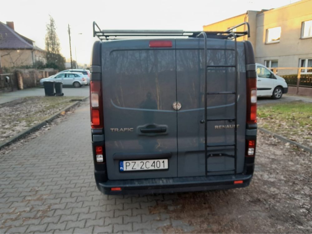 Renault Trafic 2021 2l 145km Automat