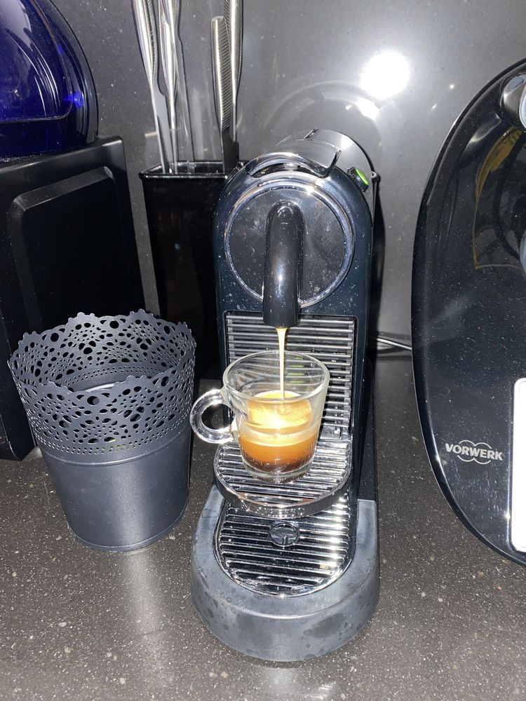 Maquina de cafe nespresso