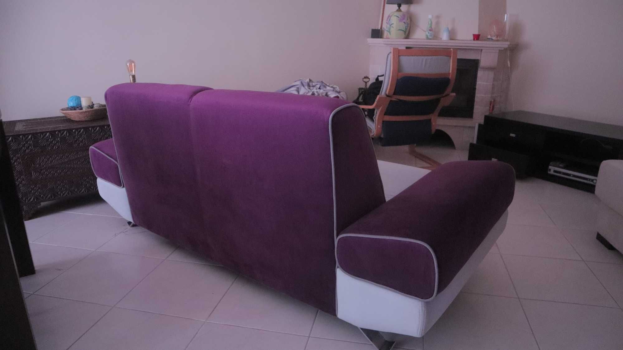 Sofá de 2 Lugares - Roxo com Assentos Claros