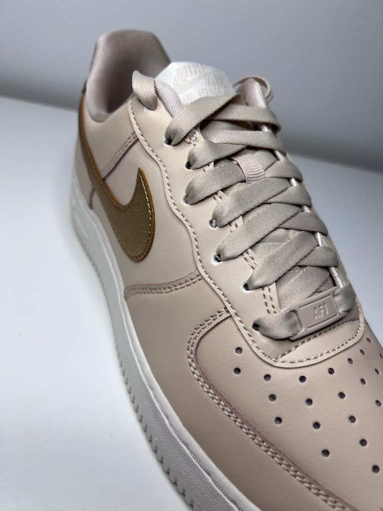 WMNS Nike Air Force 1