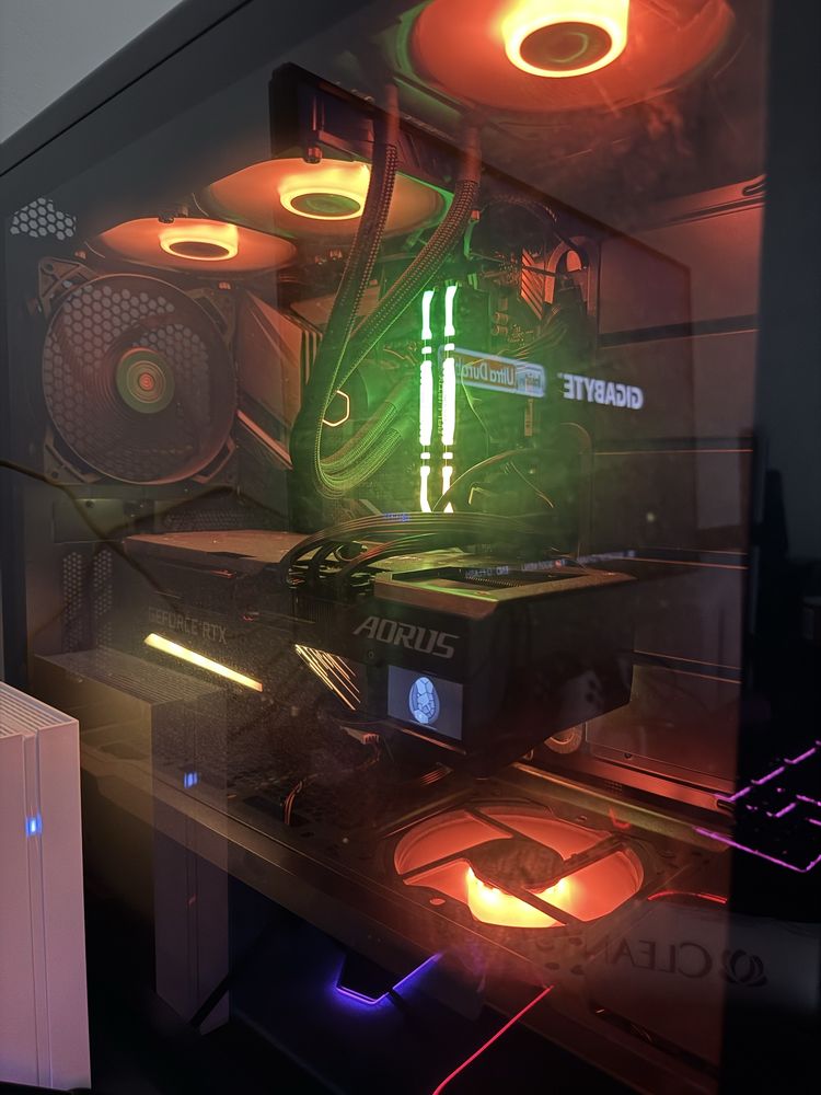 Komputer Gamingowy i7 11700k 16 GB ram RTX 3070 TI 8GB,