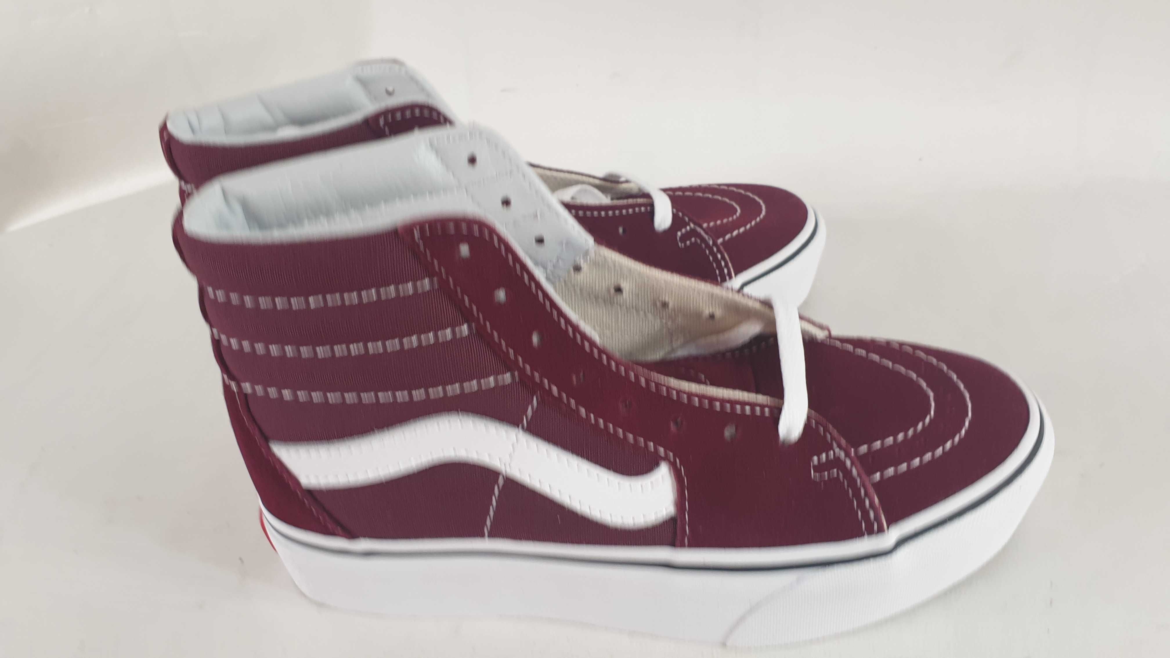 Trampki dziecięce Vans VN0A3TKNQSQ1 r. 35 czerwony