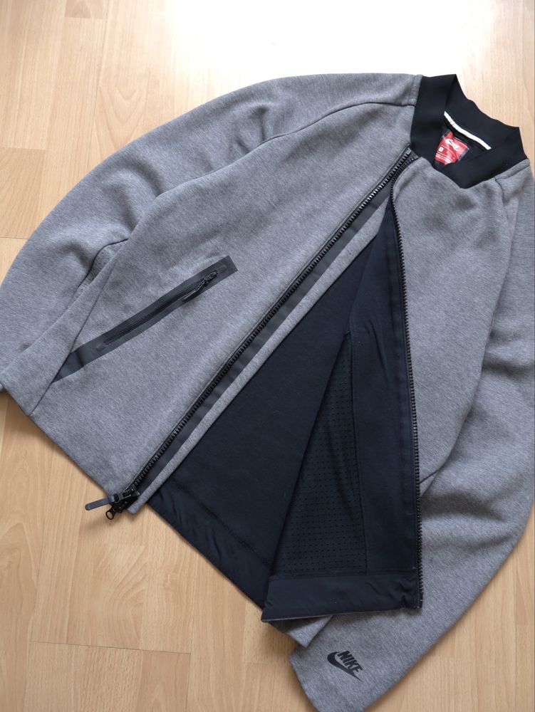 Світшот Nike Tech Fleece оригінал кофта худі найк