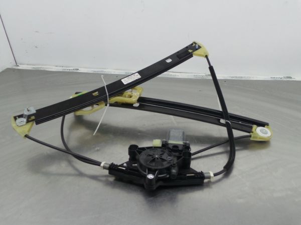 Elevador vidros frente esquerdo AUDI A4 (8W2, 8WC, B9)