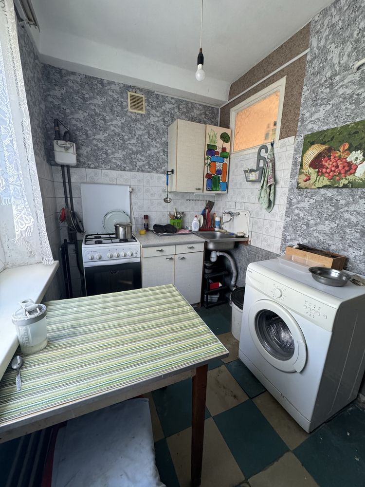 Продаж 2х кім.кв по вул. Василя Сергіенко, р-н АТБ, ост. Пошта-13000$