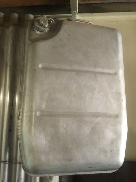 Каністра алюмінієва