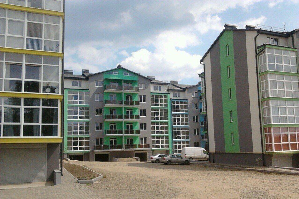 Продаж новобудови з ремонтом