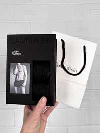 Подарунковий набір із 3-х пар боксерів  від Calvin Klein ,розмір M-L