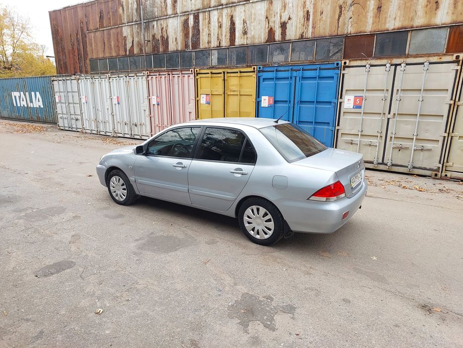Продам Mitsubishi lancer 9 один хозяин с ГБО