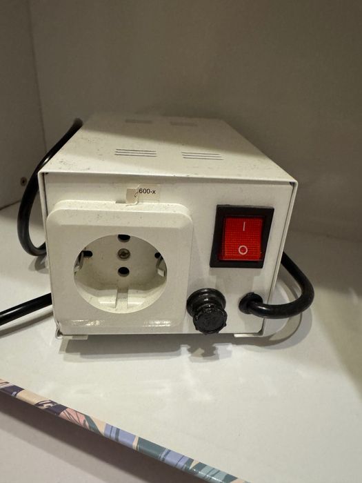 ДІА-Н CH-600, стабилизатор напряжения, Новый