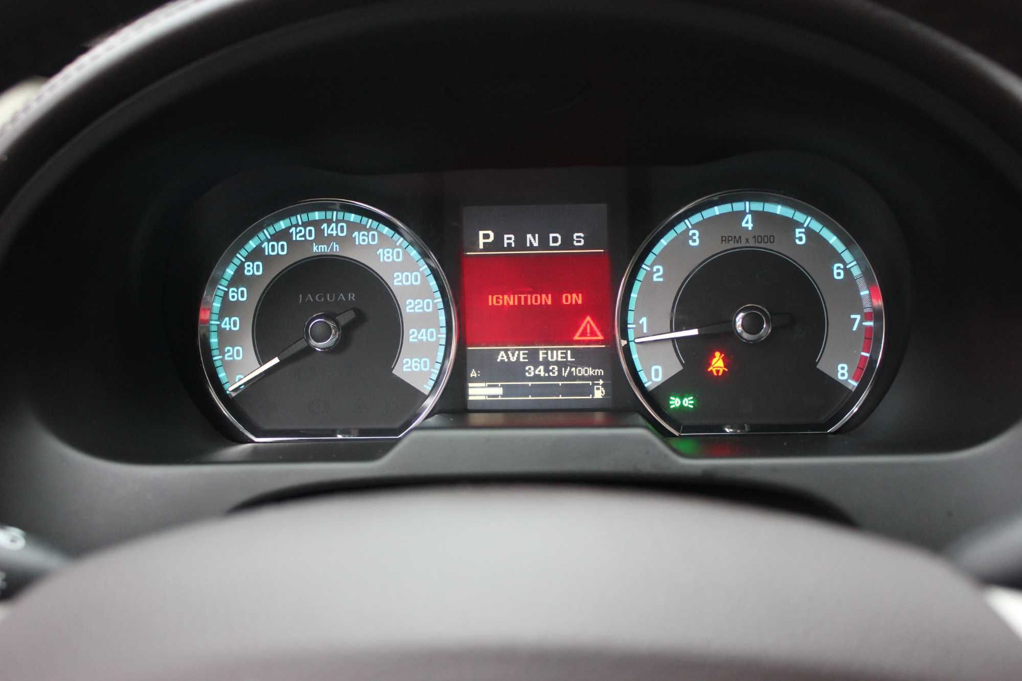 Продам Jaguar XF 2010 3.0 газ бензин