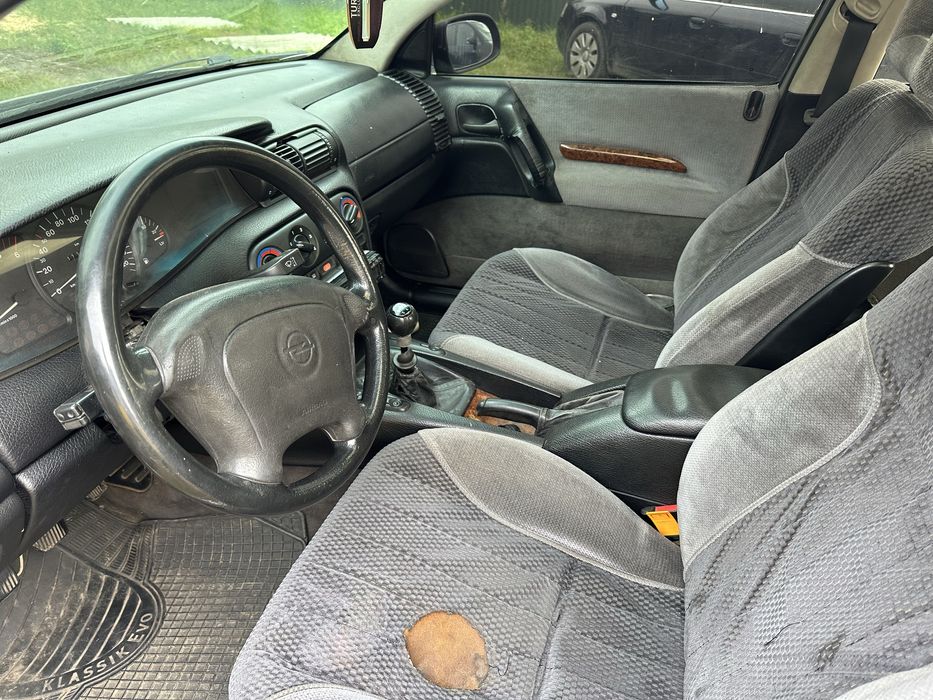 Opel Omega 2.5 tds M51 1996 рік