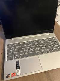 Laptop Lenovo IdeaPad