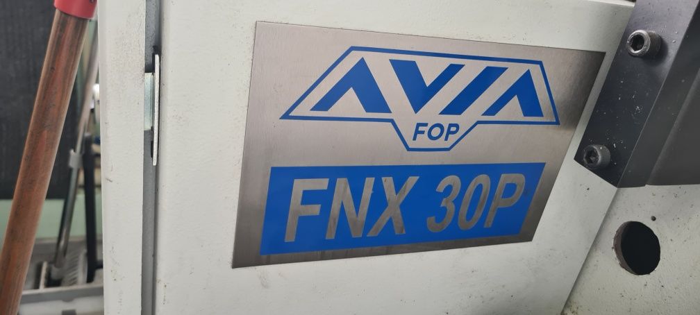 Frezarka Avia FNX30P