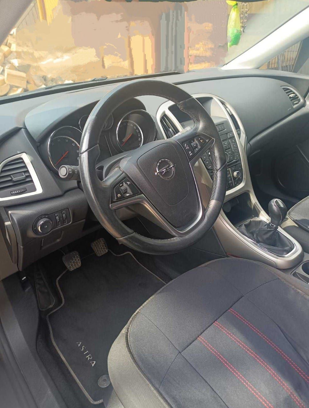 Opel Astra J IV 1.4T Cosmo