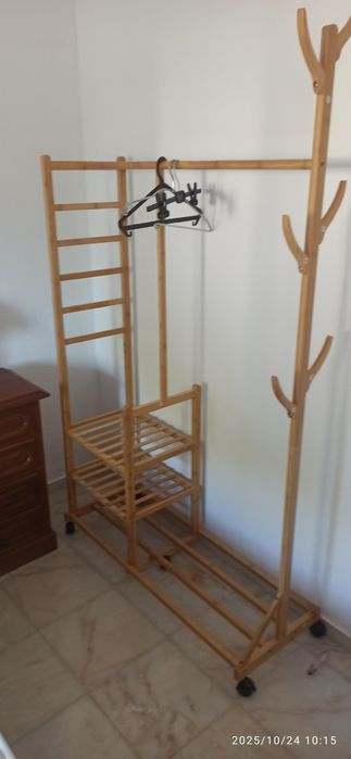 Bengaleiro em madeira