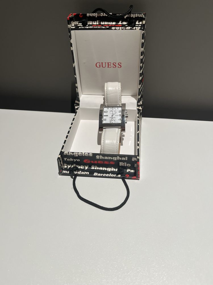 Relógio Guess tendência deste verão/inverno
