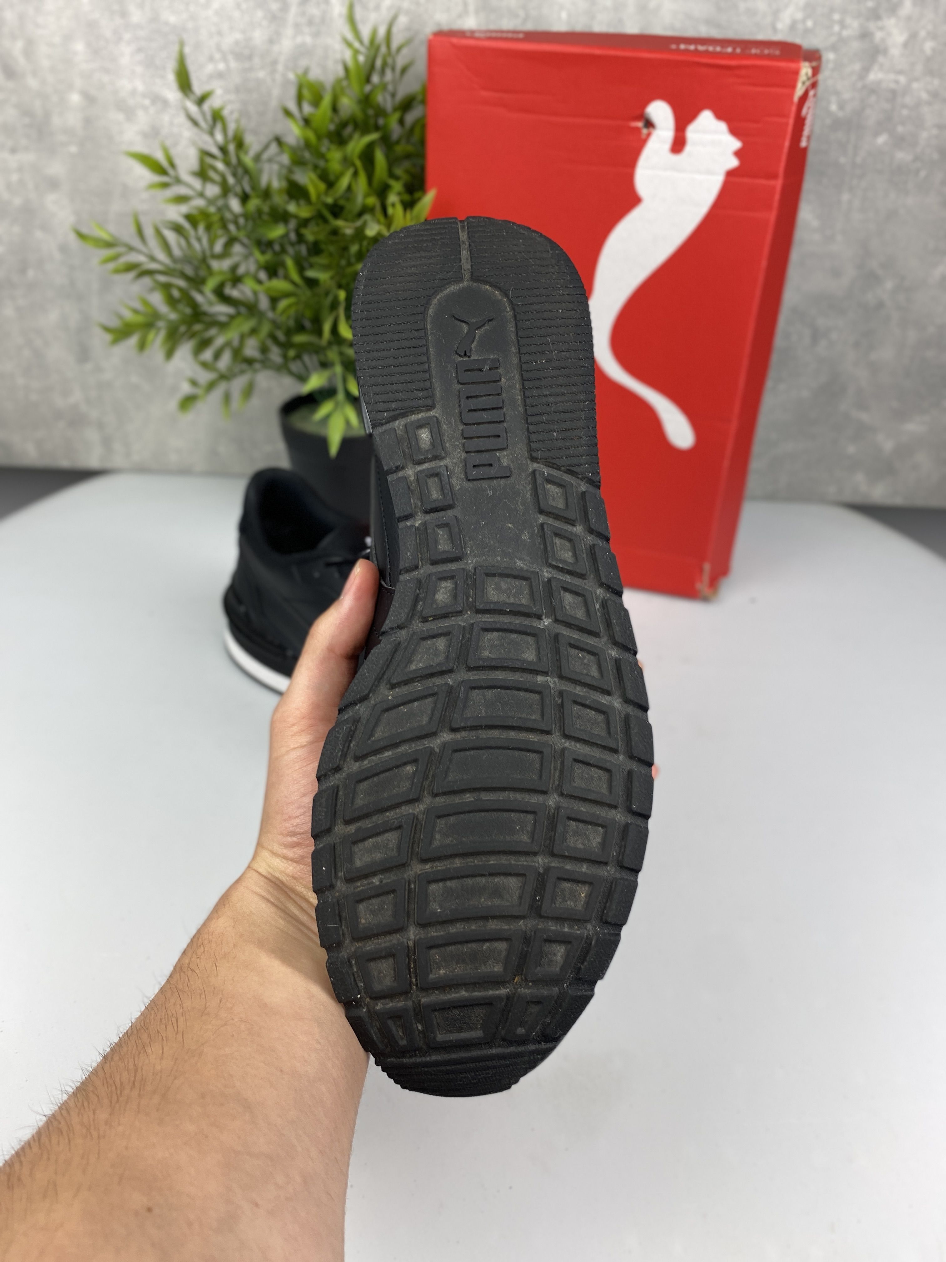 Świetne / buty sneakersy / Puma / ST Runner v4 L / r. 43