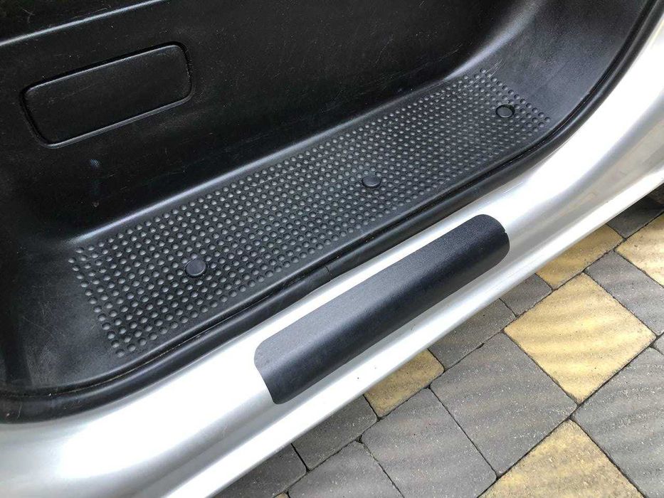 Пороги заглушки чорні Vivaro Виваро Trafic Трафик Primastar Примастар