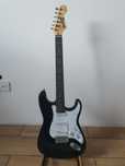*Zestaw* wzmacniacz + gitara ROCKJAM + stojak