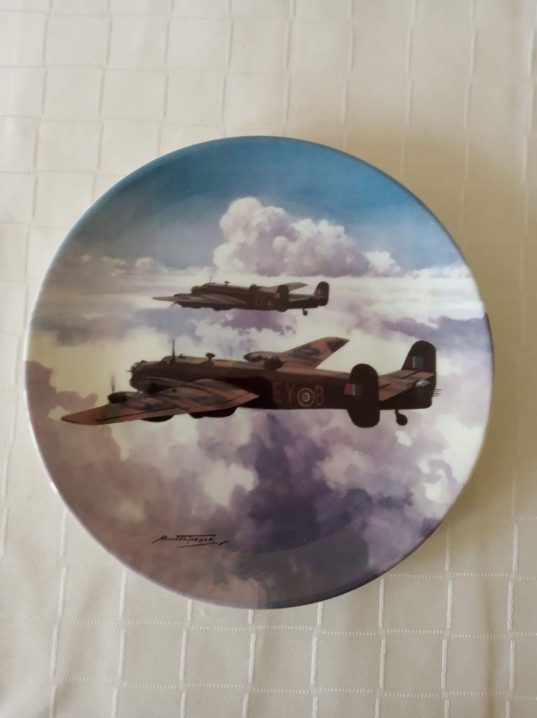 RAF Kolekcjonerski Talerz Porcelanowy Samolot Lotnictwo militaria