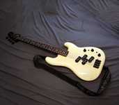 Fender Precision Bass Biały Vintage