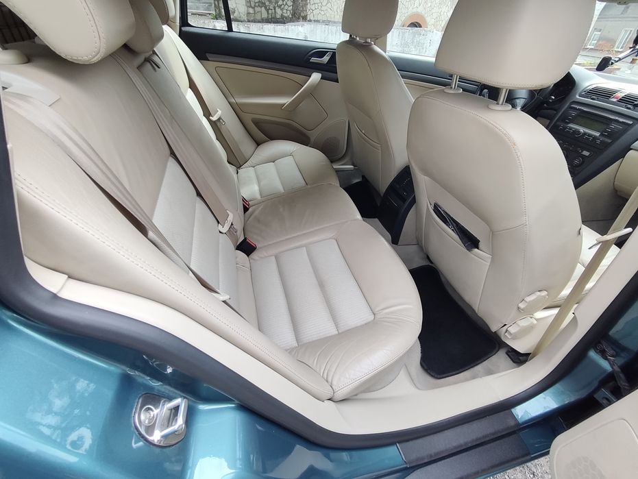 Більш детальна інформація по телефону