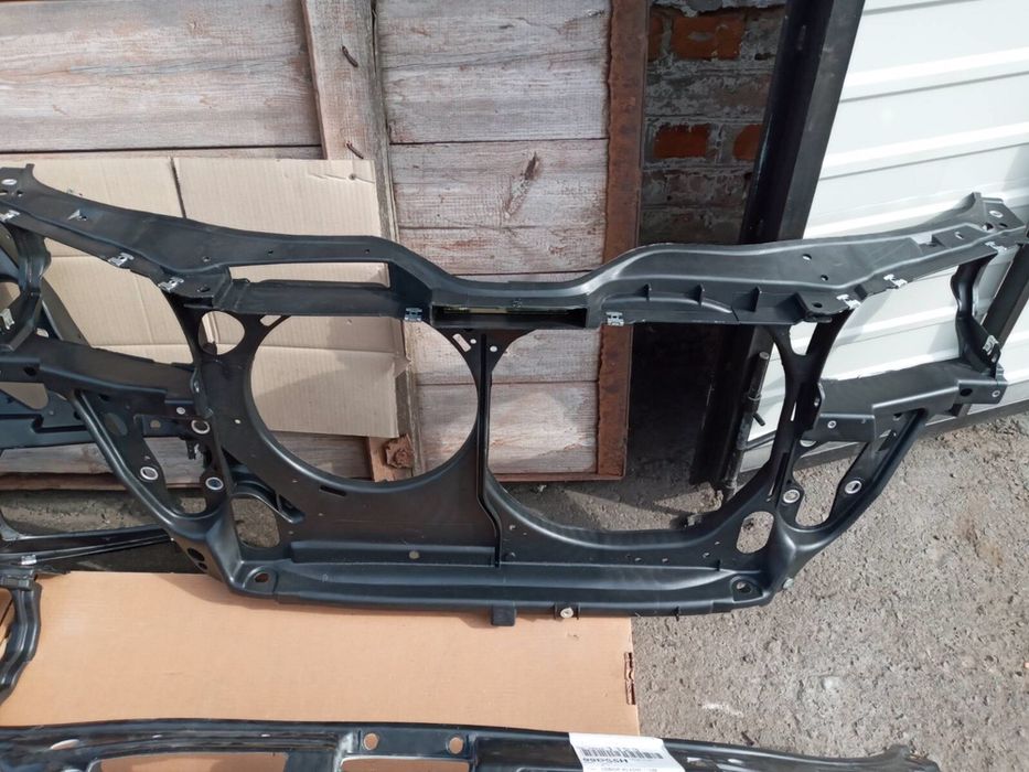 Панель передня/Телевізор Vw Passat Б5 / Пассат Б5+ 2000-2005