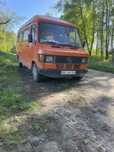 Мерседес бенс  бус