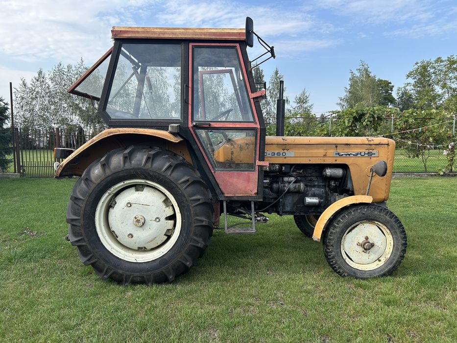 Ciągnik Ursus C355/C360