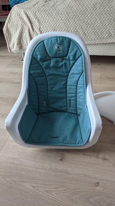 Krzesełko do karmienia Kinderkraft tixi