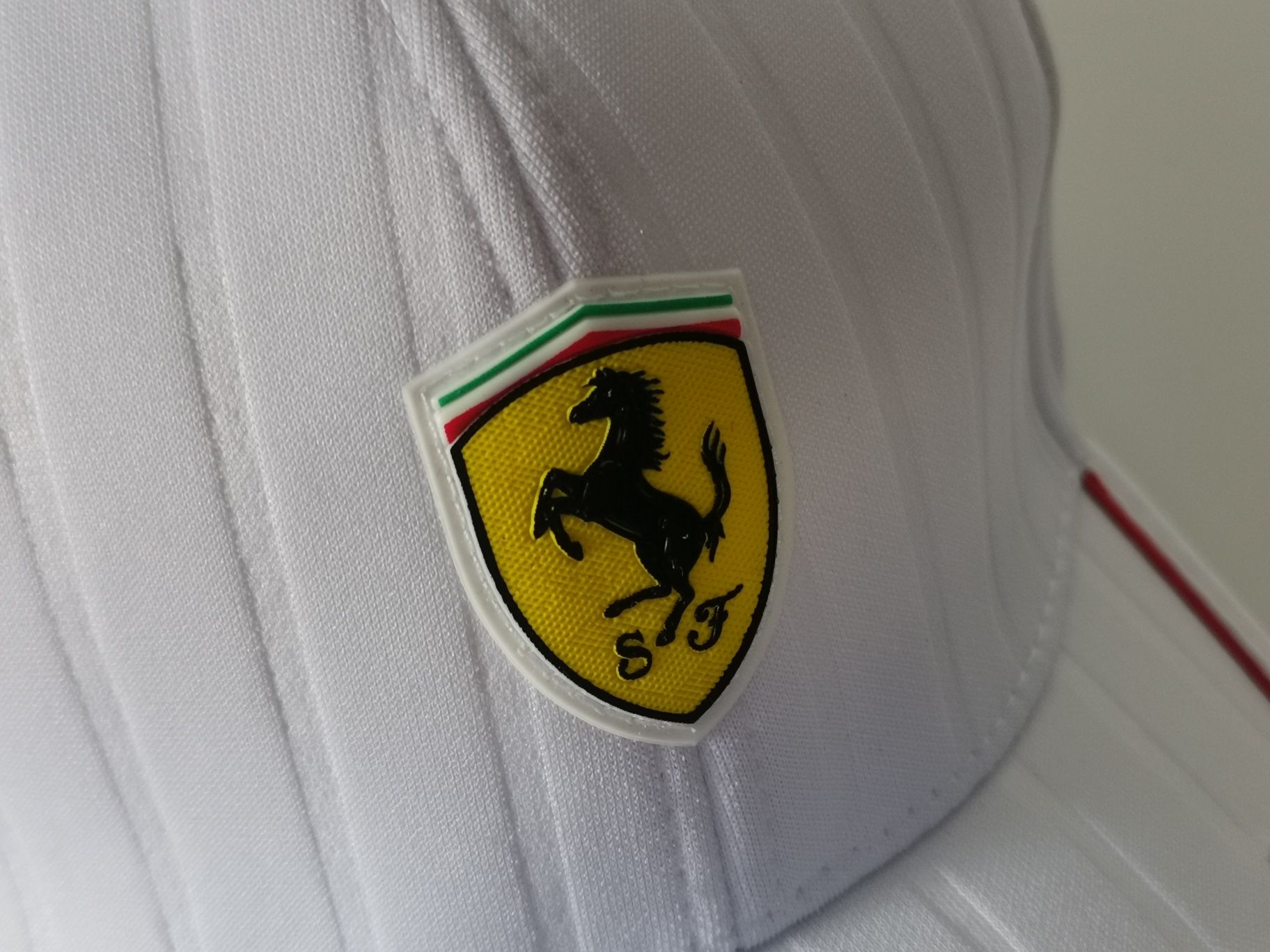 Czapka Scuderia Ferrari F1 Charles Leclerc