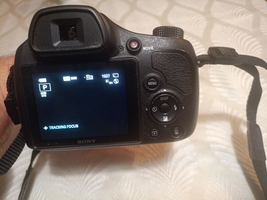 Aparat SONY DSC H400