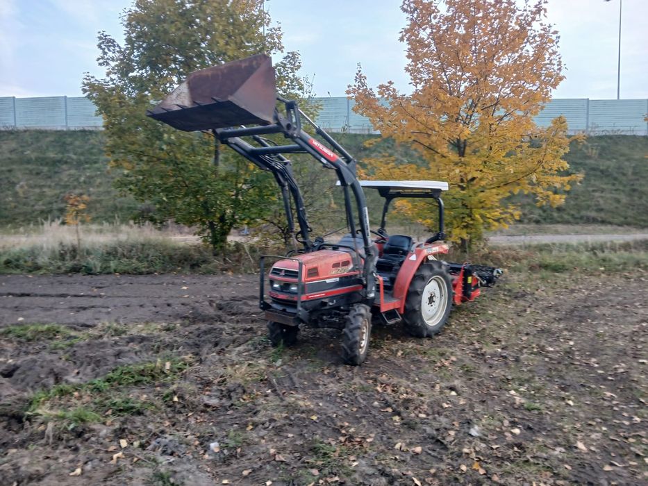 Wynajem glebogryzarka separacyjna traktorek 4x4 z turem kosiarka pług