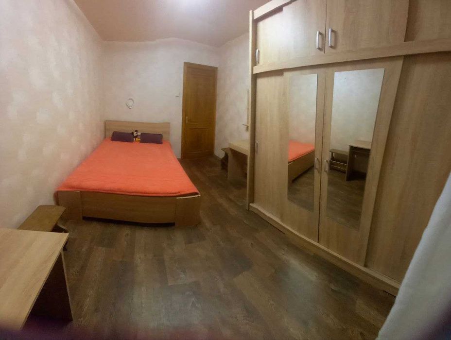 Продам 2х комнатную чешку  хорошем состоянии.