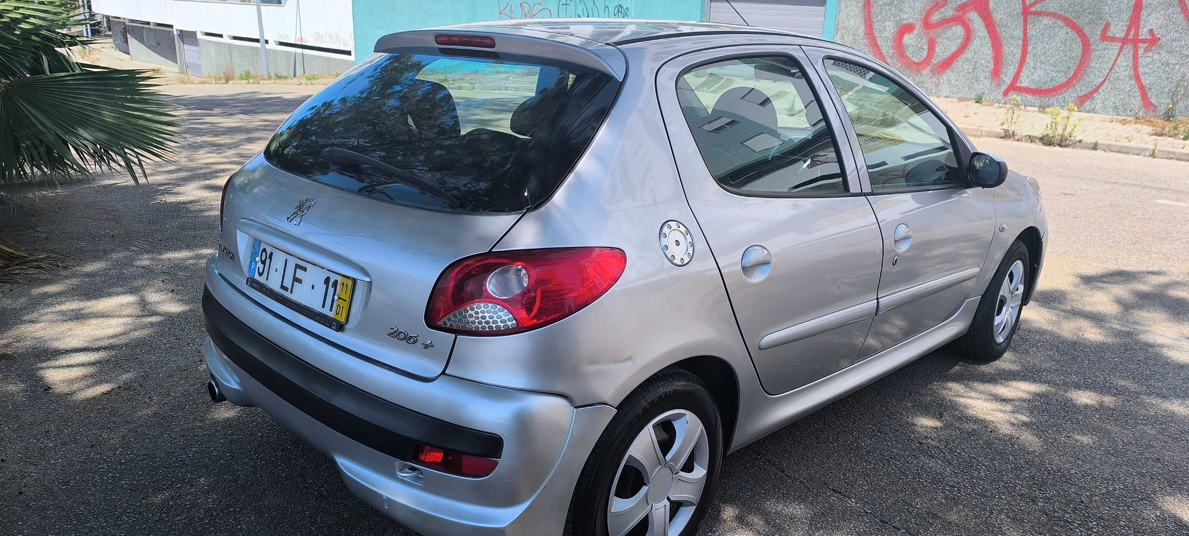 Peugeot 206 + 1.4 HDi (Diesel) 2011